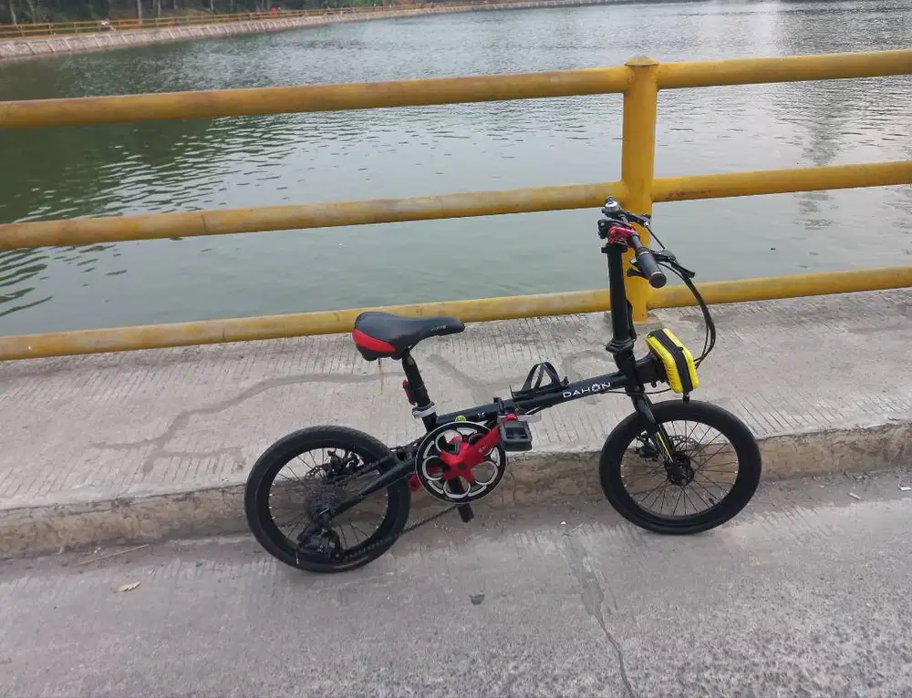 Di jual sepeda lipat merk dahon