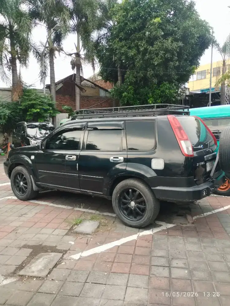 Nissan XTRAIL Matic 2004