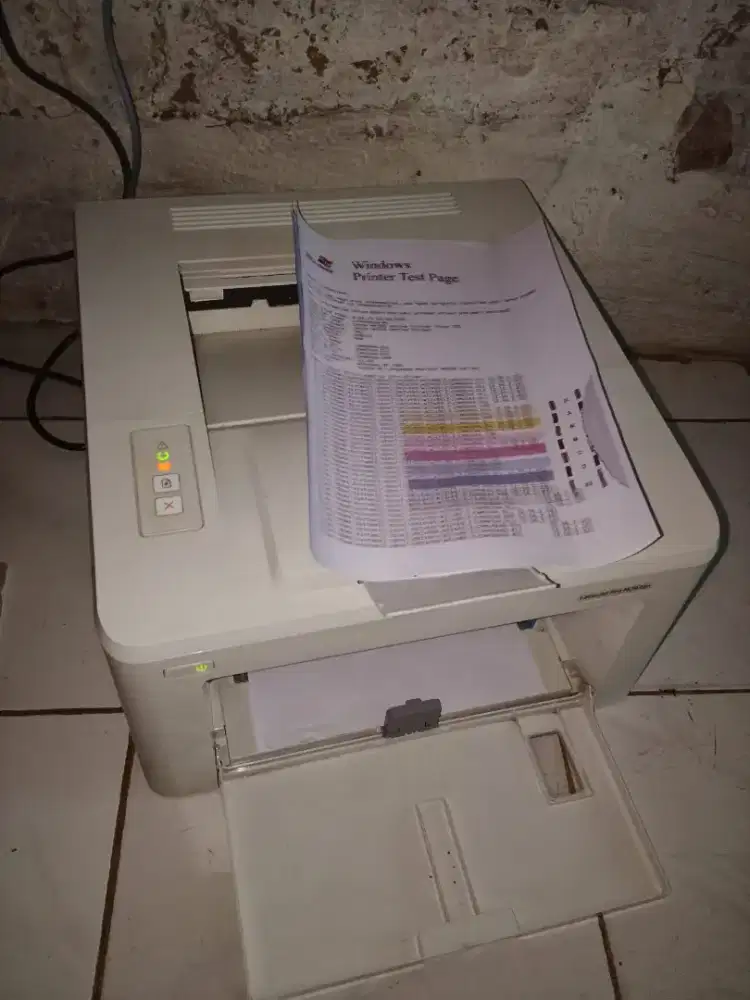 Jual printer laserjet pro m203dm kondisi print seperti difoto .