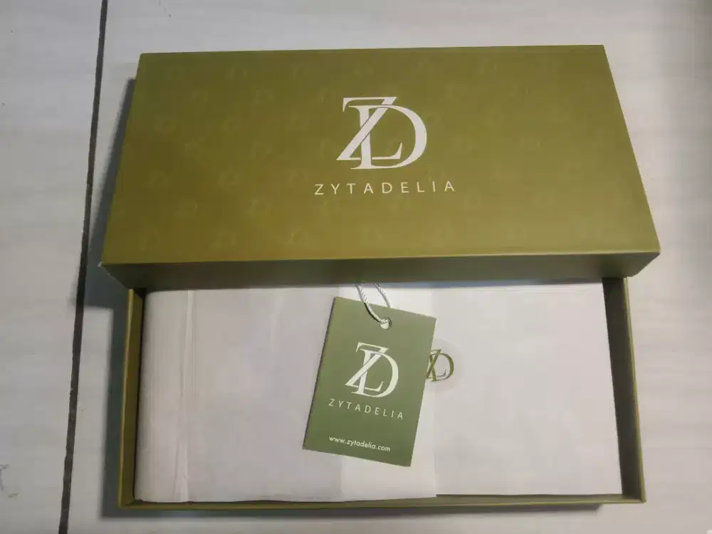 Scarf Zyta Delia