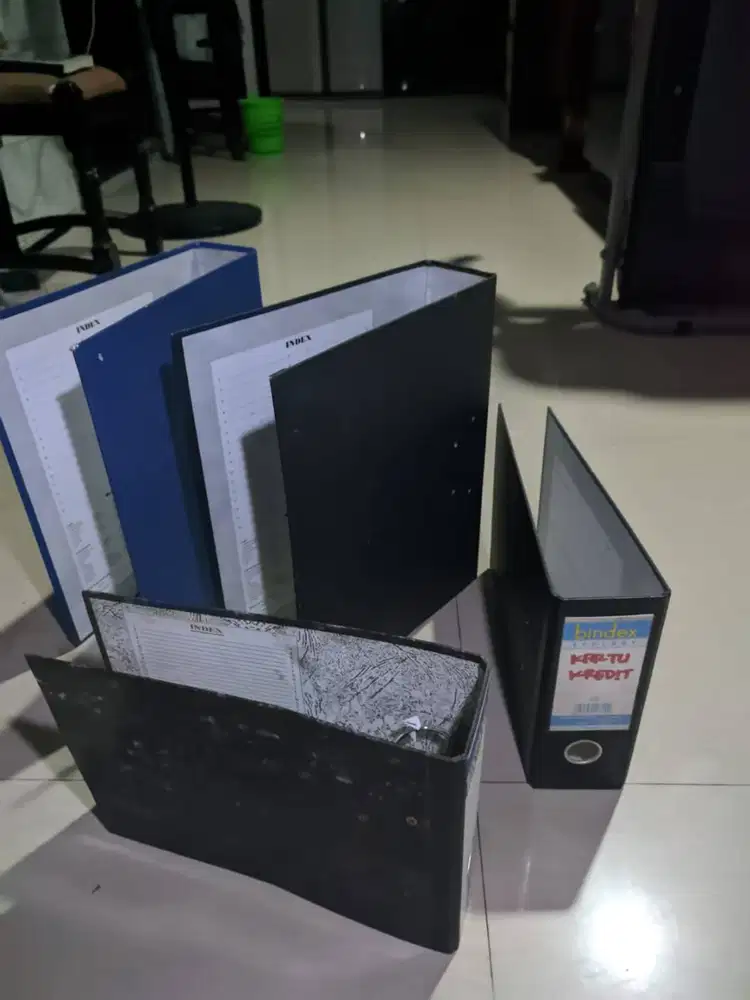 Ordner Bantex Penyimpan Dokumen dan Arsip