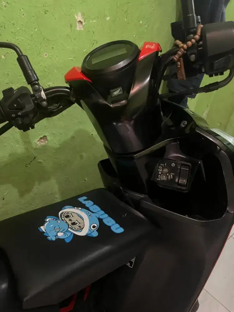 Motor honda genio lengkap