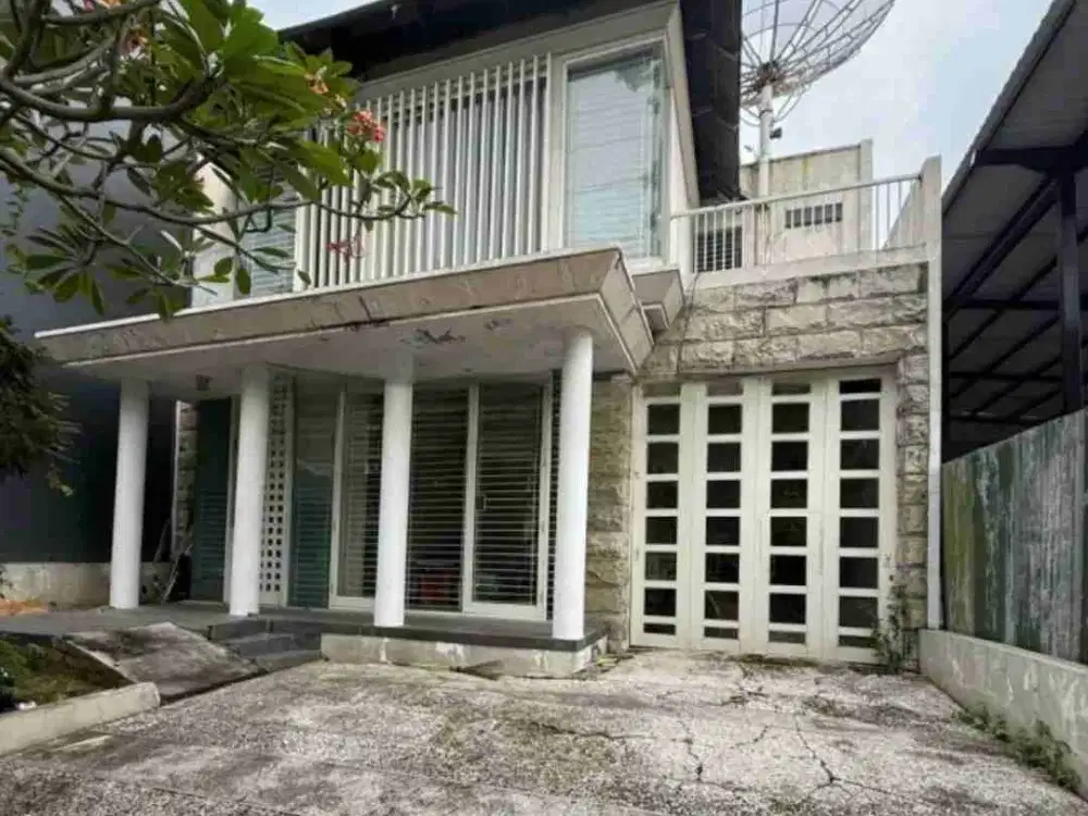 Rumah Citraland Eastwood Luas 10x21
