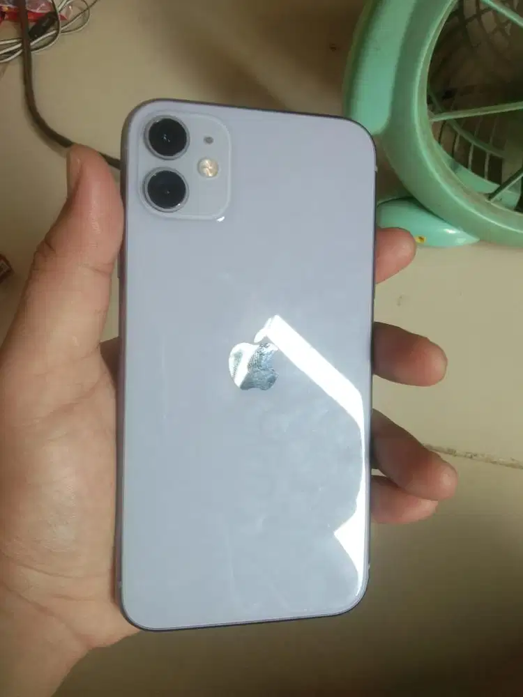 IPHONE 11 RAM 64GB INTER