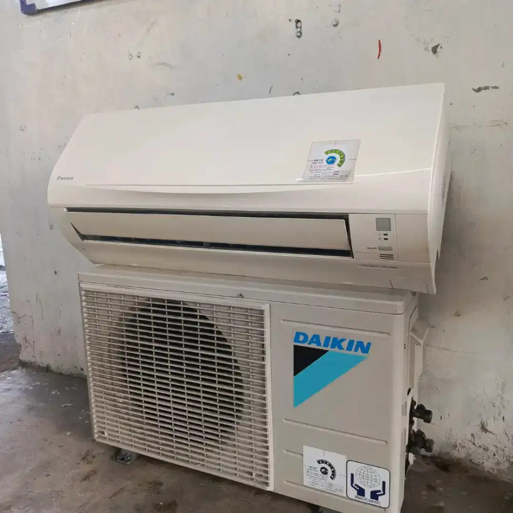 AC Daikin Thailand 3/4 PK r32