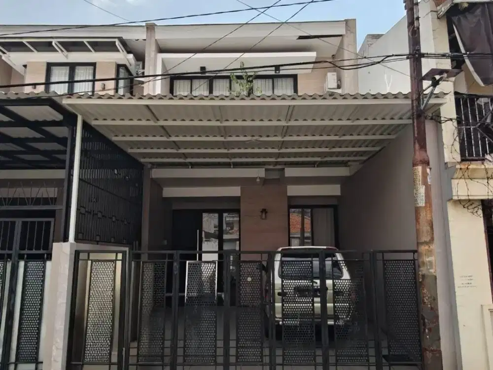JUAL RUMAH SIAP HUNI LEBAK ARUM TENGAH LEBIH DKT ME TENGAH KOTA
