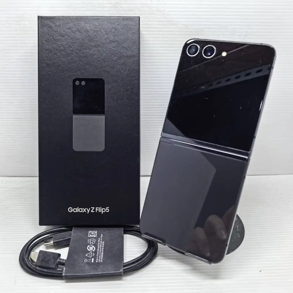 HOT SALE! SAMSUNG GALAXY Z FLIP 5 5G 8/512 GRAPHITE RESMI SEIN FULLSET