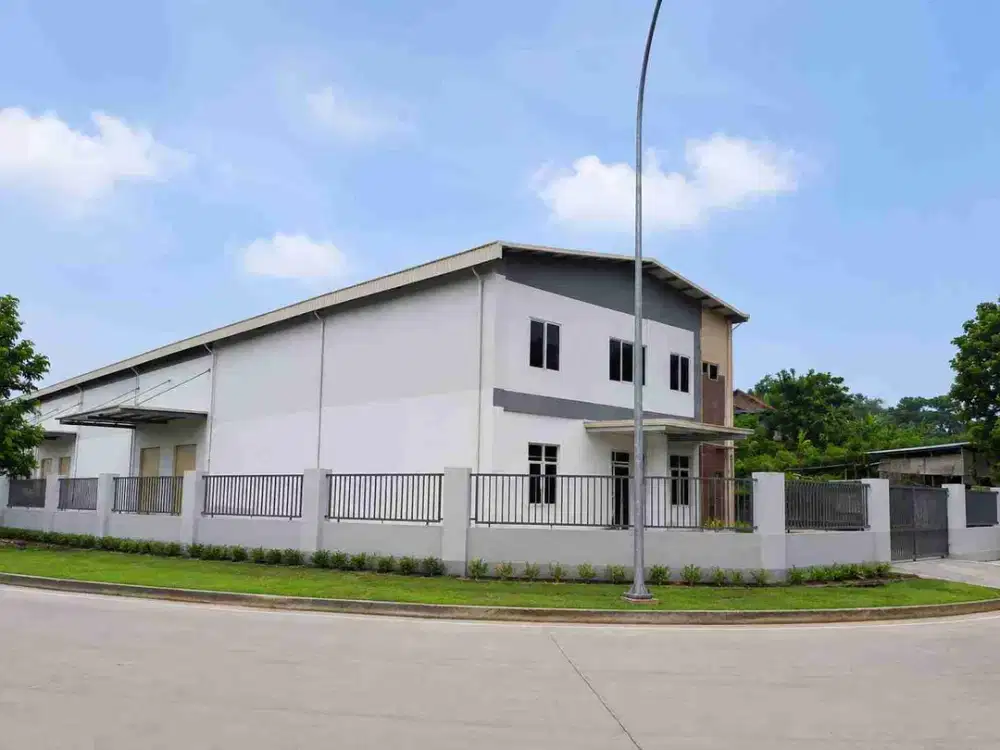 Dijual Gudang Baru Ada Loading Dock Di Kawasan Delta Silicone Cikarang