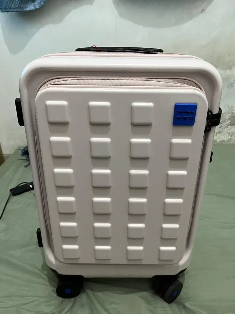Koper samsonite toiis m