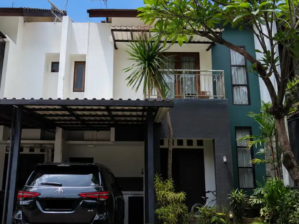 DIJUAL – Rumah 2 Lantai Semi Furnished Strategis di Cempaka Residence
