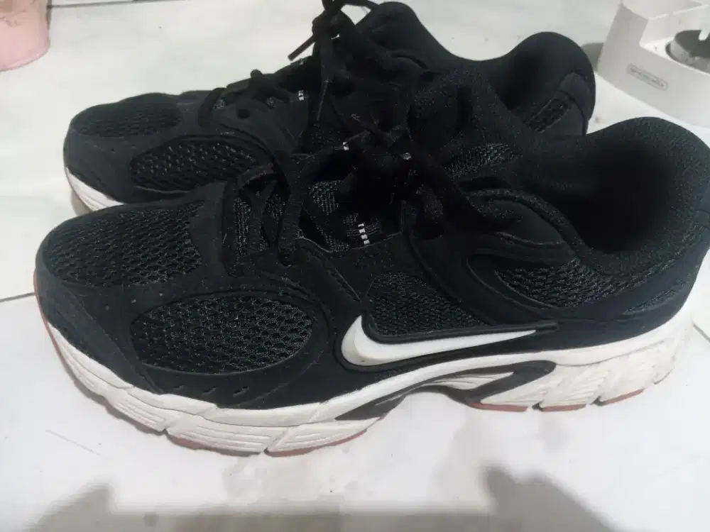 Nike V5 RNR Black