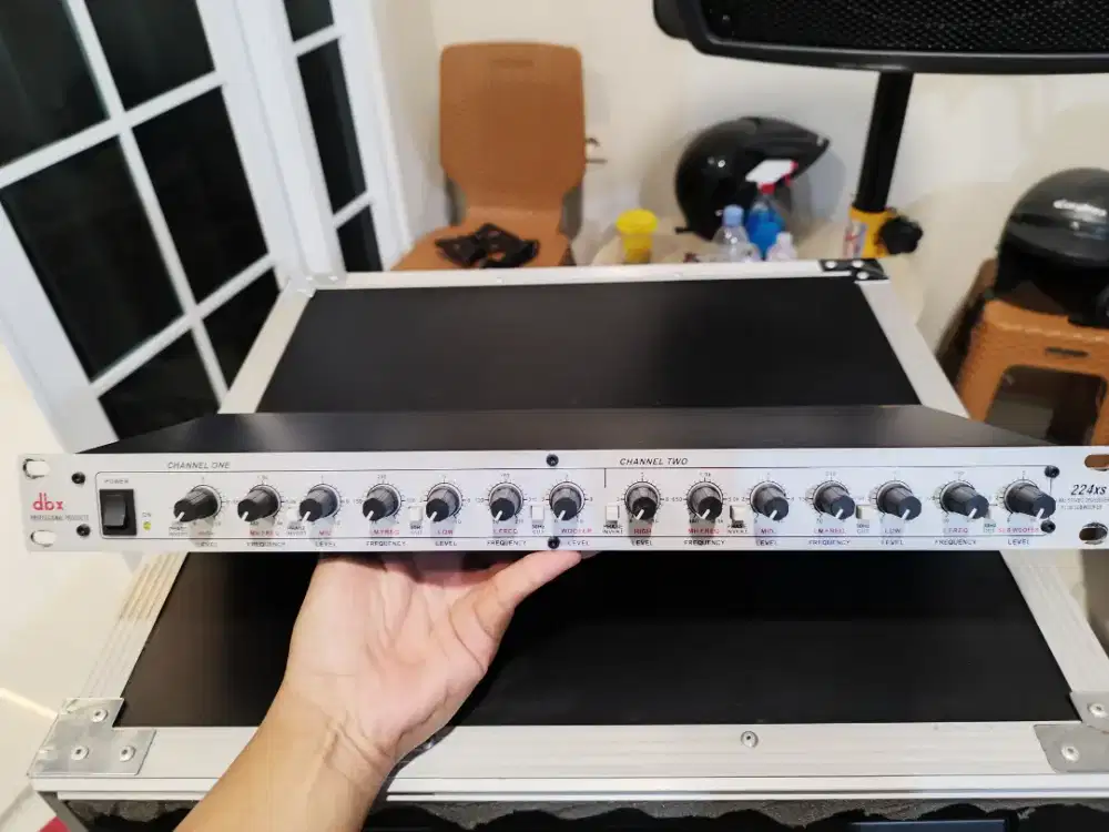 Crossover Dbx 224xs