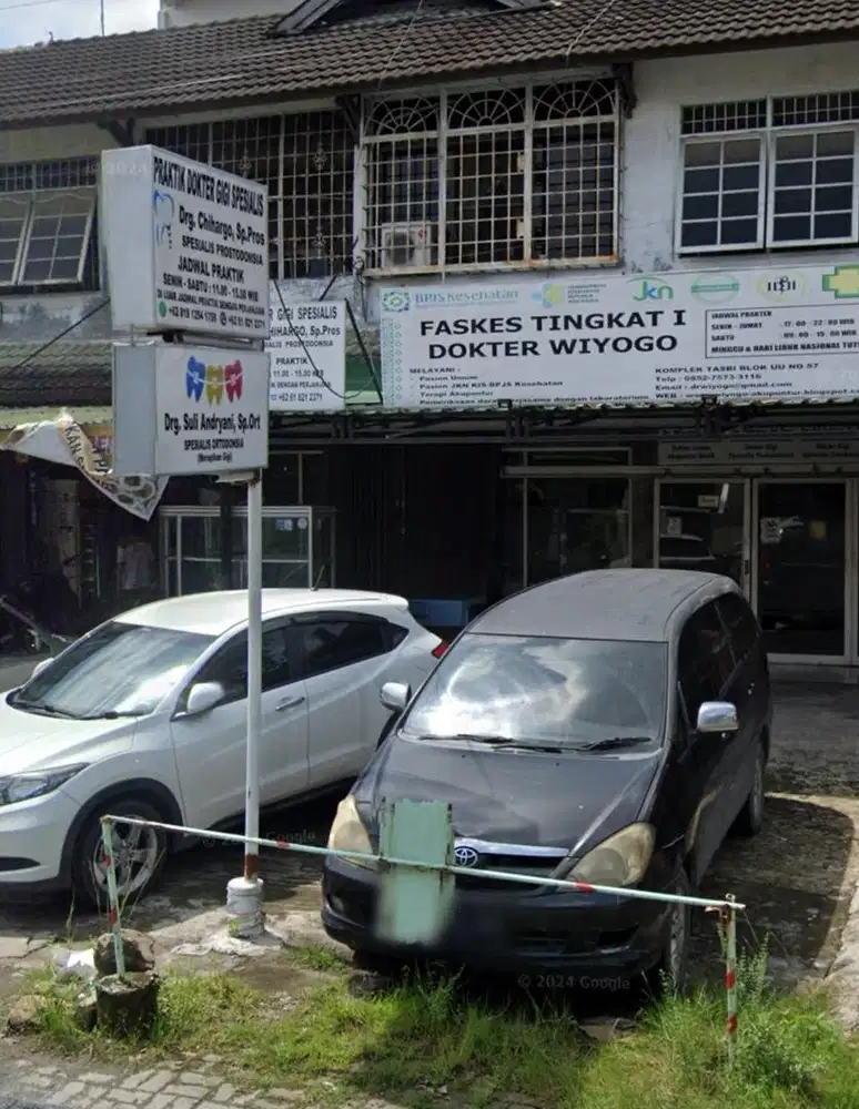Asisten jaga anak