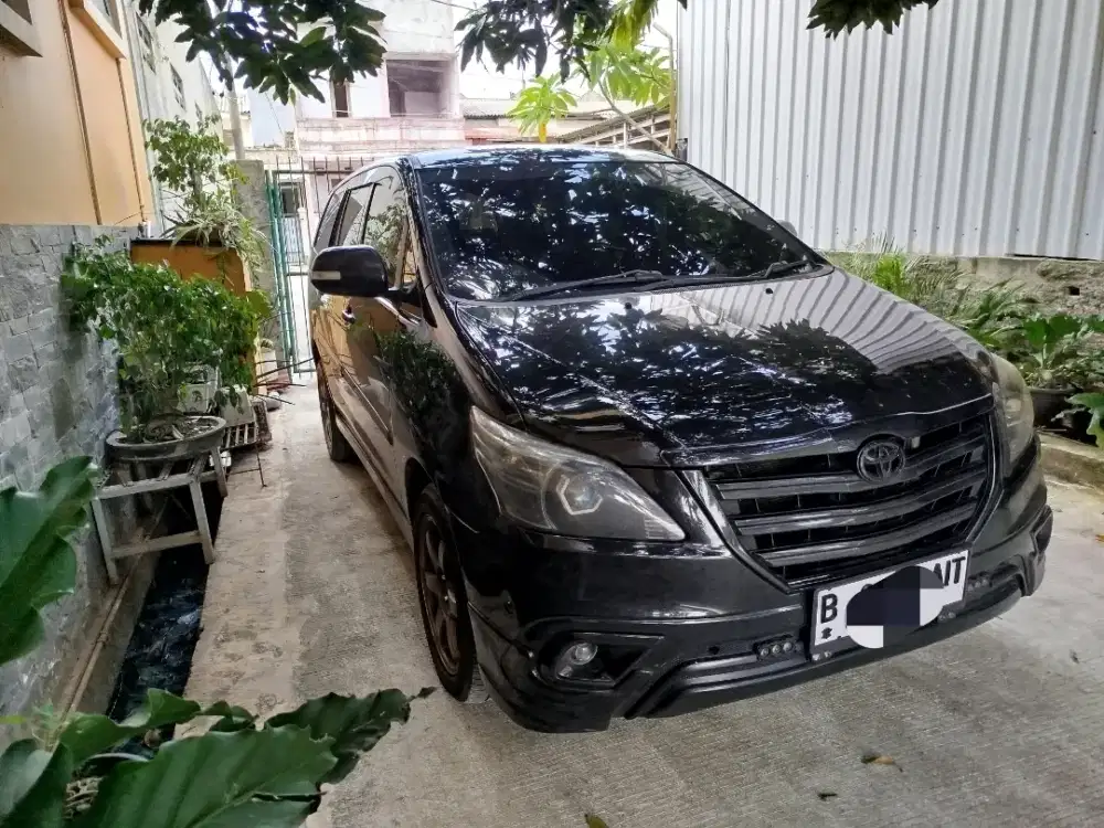 Toyota Kijang Innova 2014 Diesel