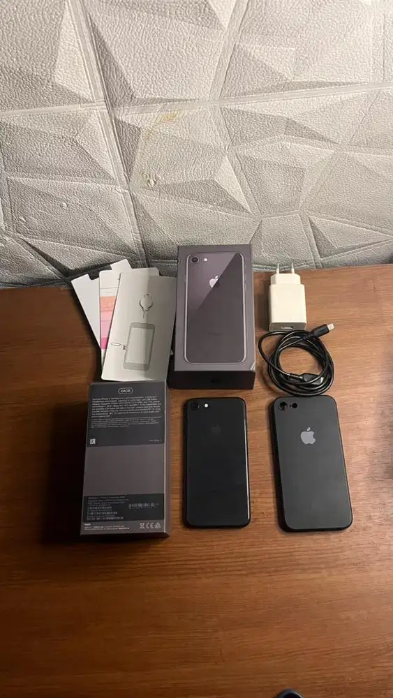 Iphone 8 64gb (All Provider)