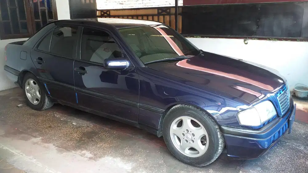 Mercedes-Benz C180 1996 Bensin