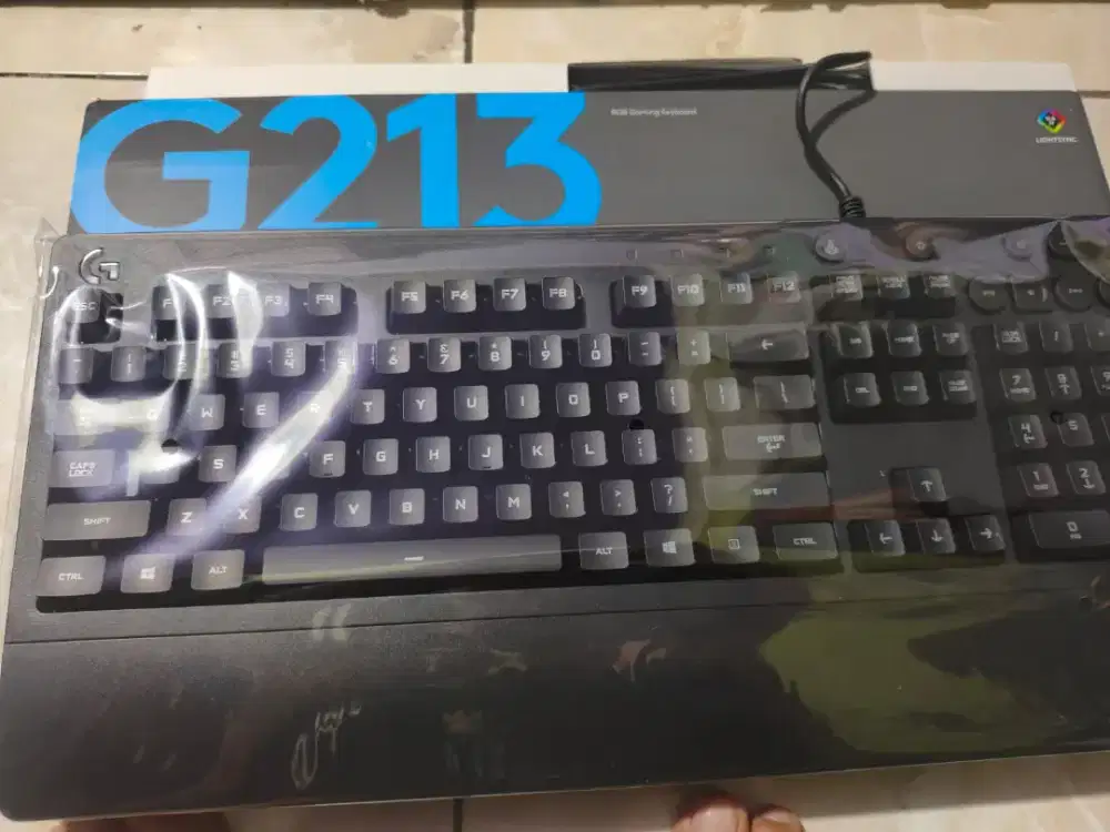 Jual keyboard logitech g213