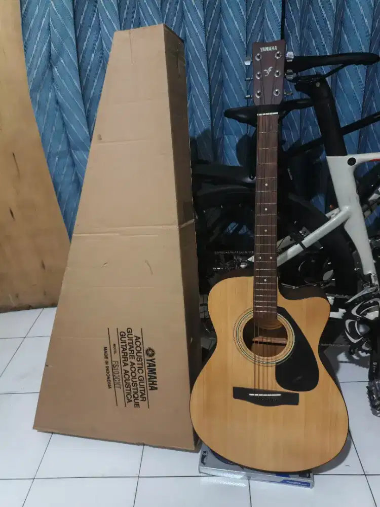 Yamaha FS100C (ORI)