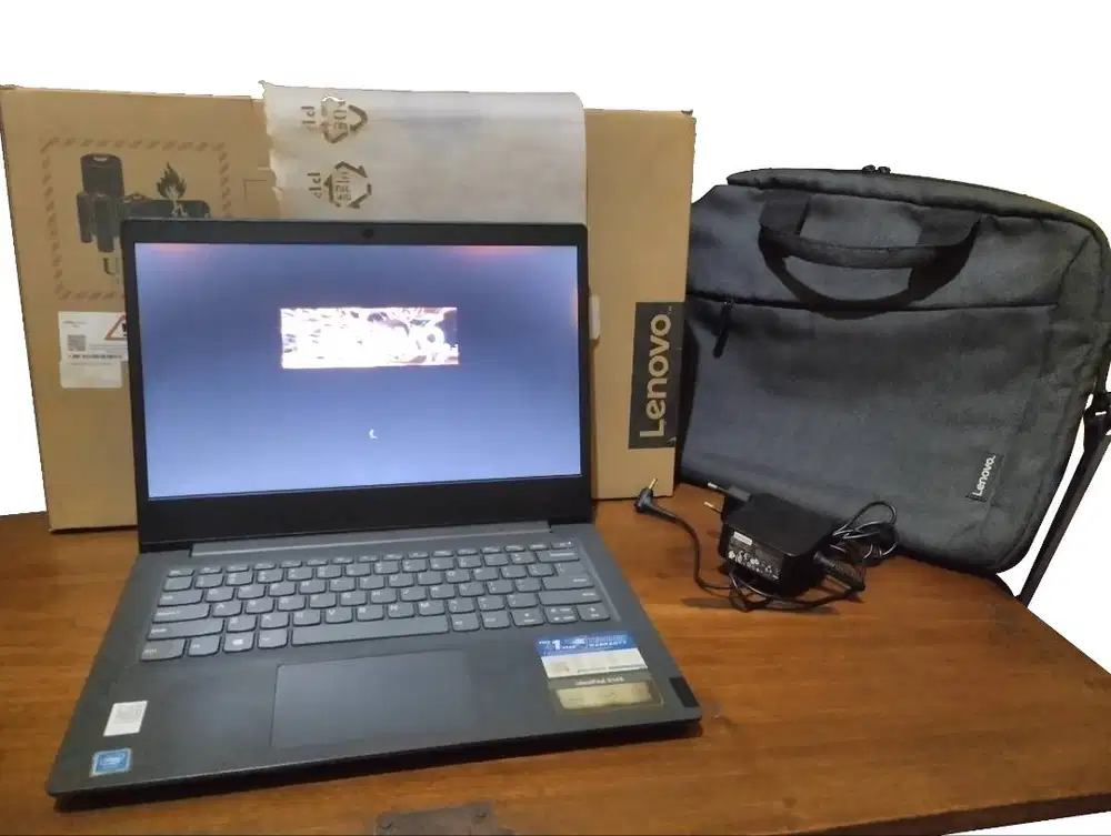 Preowned LAPTOP Lenovo IdeaPad S145-14IWL 81MU Full Set - Tangan Perta