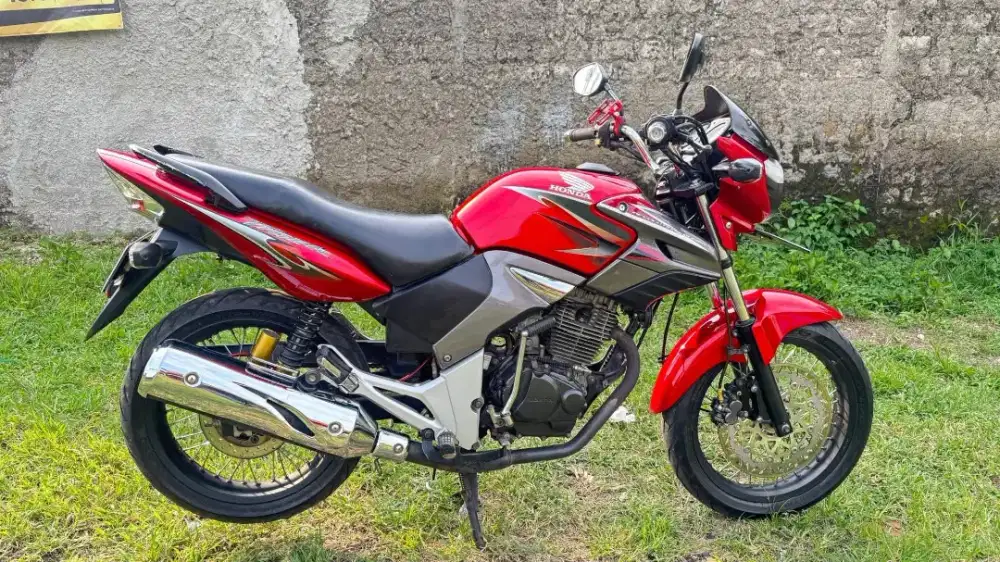 Honda Tiger Merah 2009