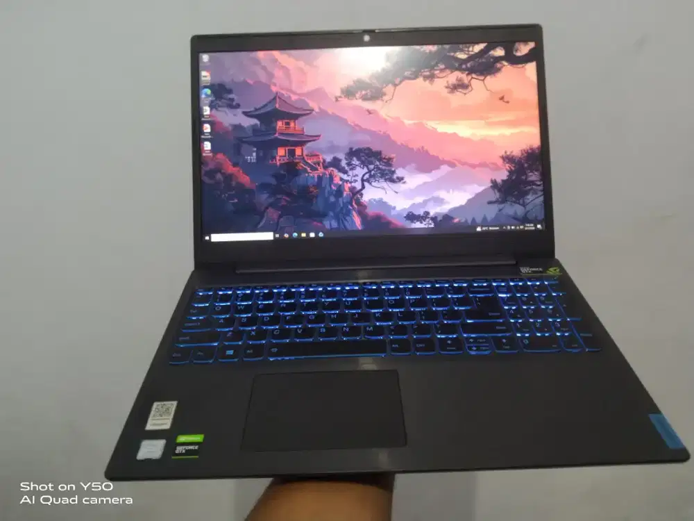 *Lenovo Ideapad Gaming*