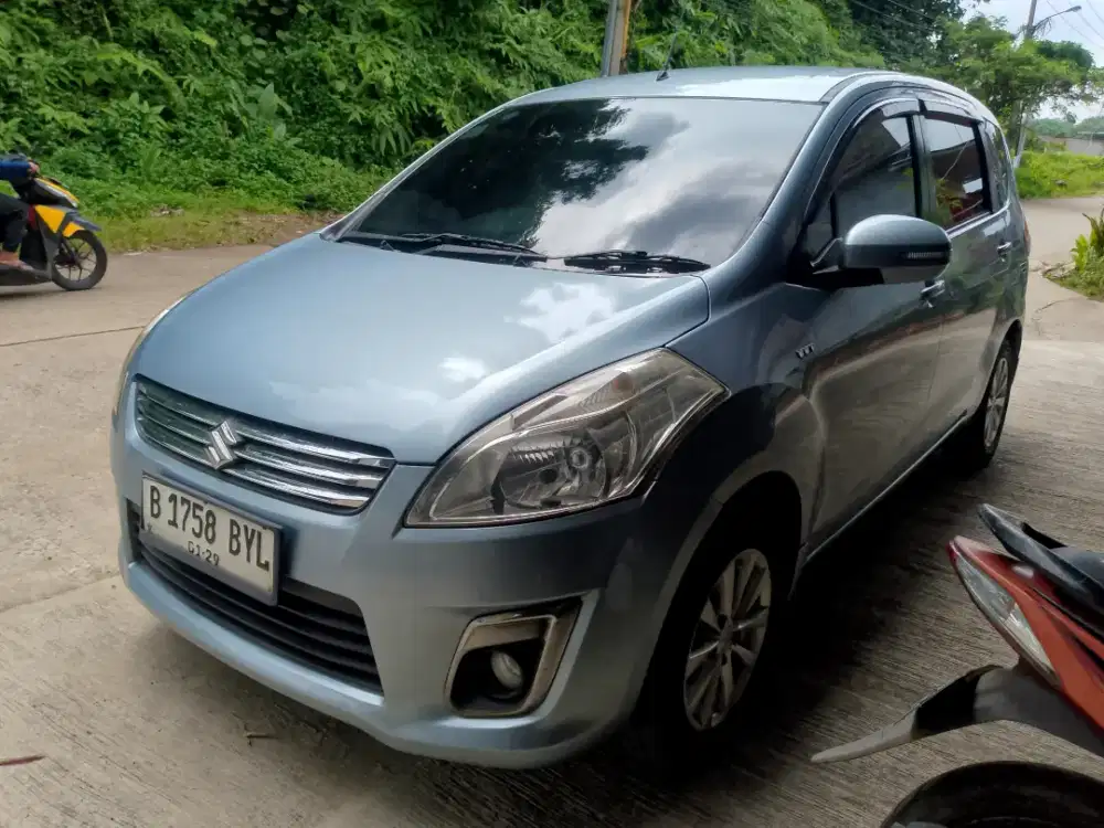Ertiga GX thn 2013 matic sehat