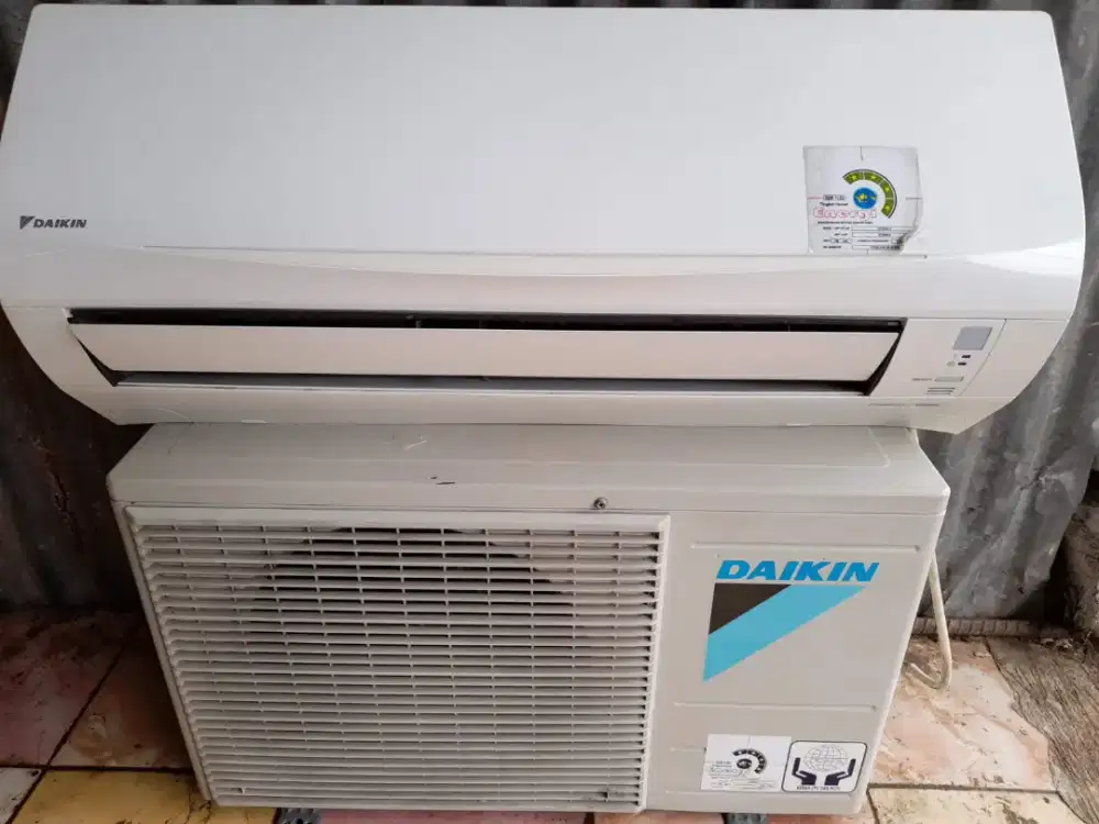 Jual√ Beli√ ac bekas 1/2-2pk