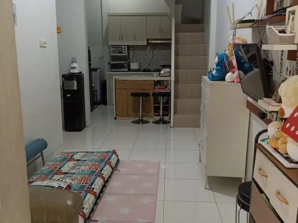 Dijual cepat rumah siap huni 1,5lantai di Mutiara Gading City Bekasi Cluster Manhattan
