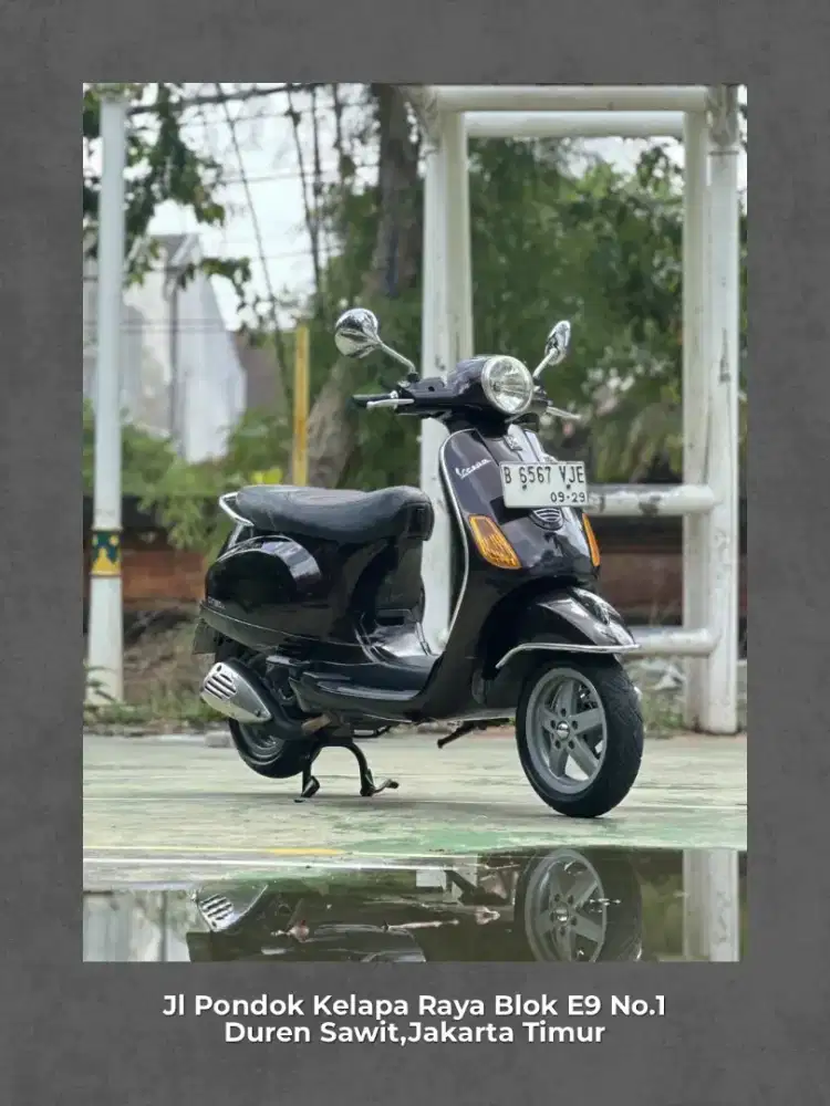 JUAL VESPA LX 150 2VIE TAHUN 2011 PERFECT CONDITION