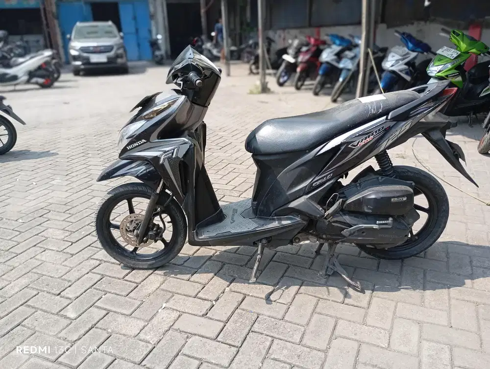 Honda Vario 125 KZR Tahun 2013 Surat Komplit