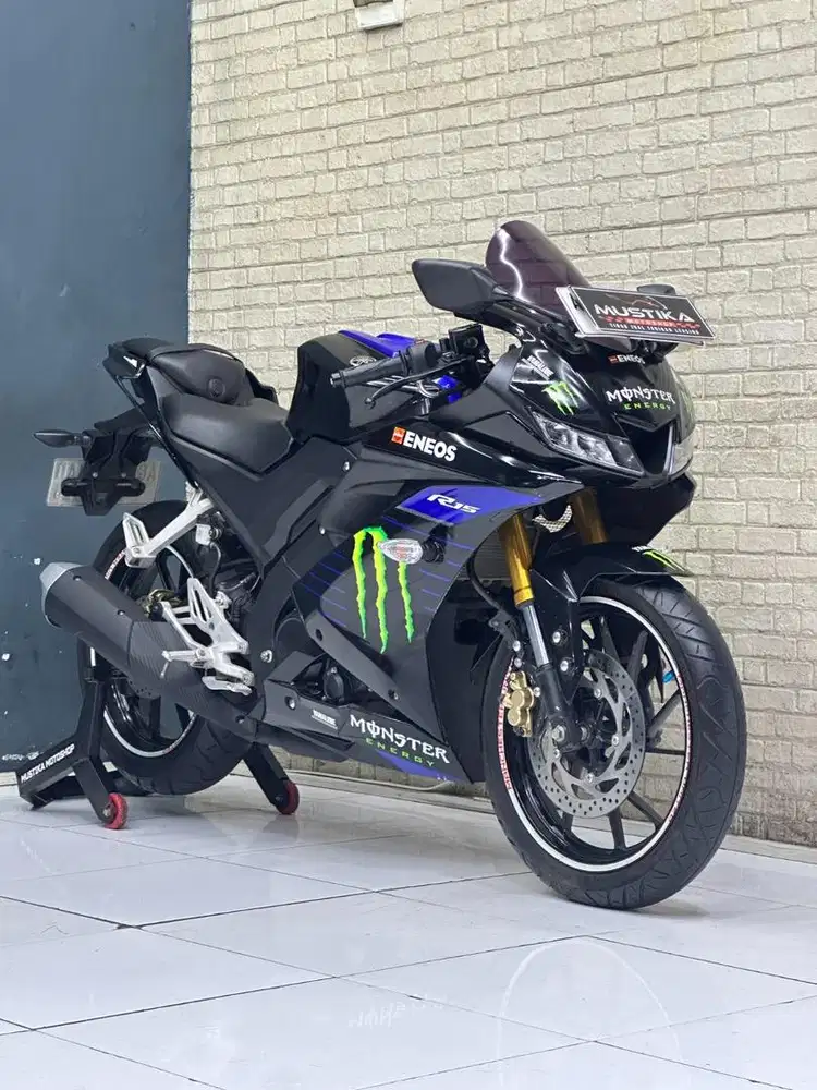 Low odo ! R 15 V3 2019 - Wulan mustika KEPUH