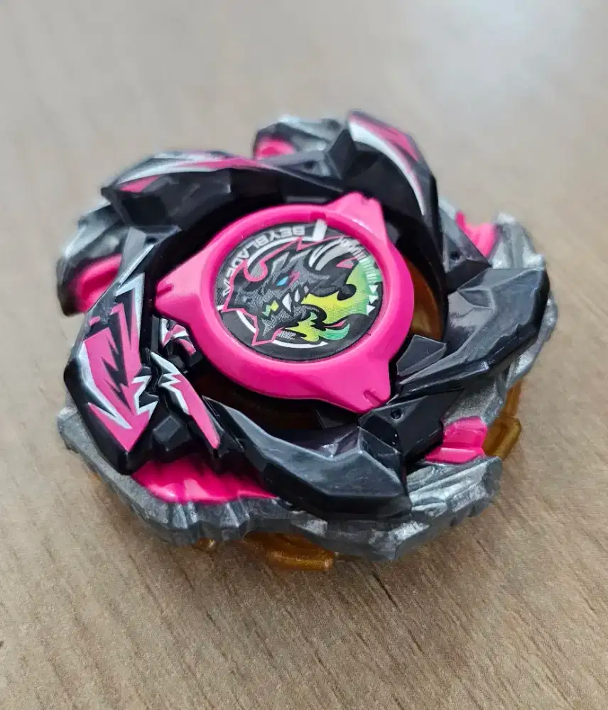 Beyblade X Bahamut Blitz + Assist Heavy