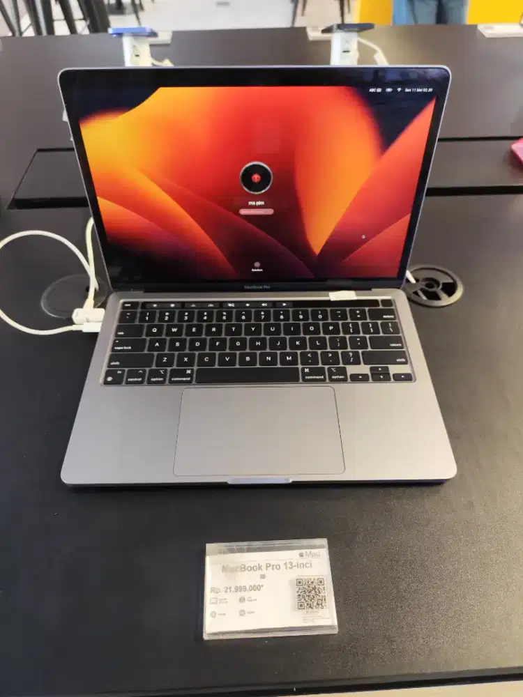 MacBook pro 13 Inci murah surabaya
