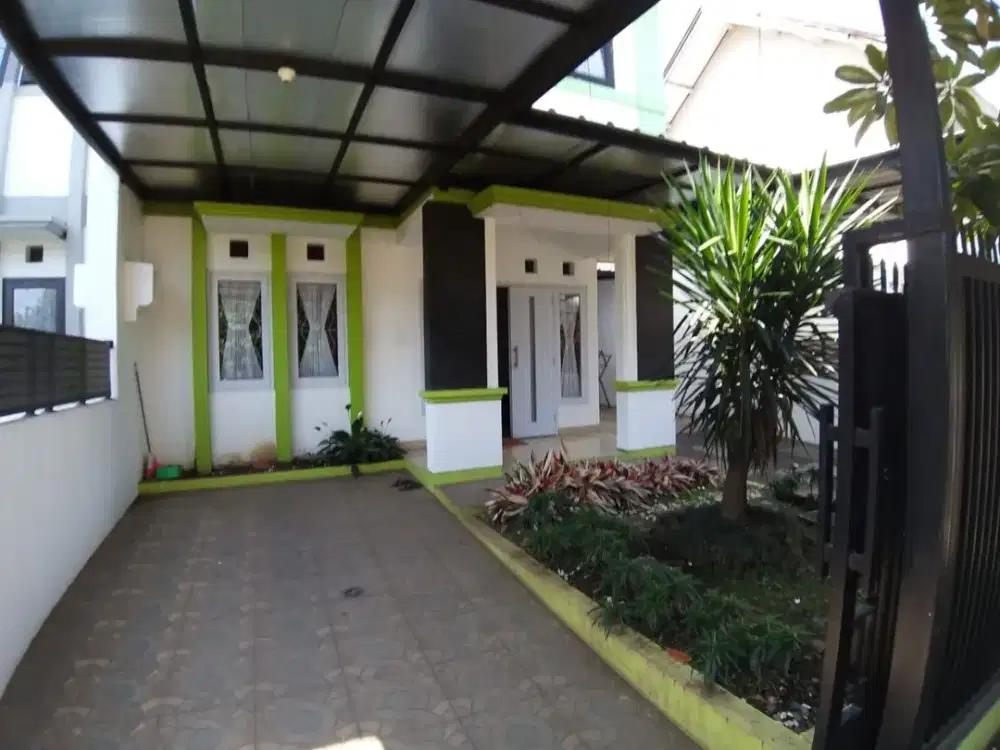 Rumah 2 Lantai Siap Huni di Buahbatu Regency Bandung