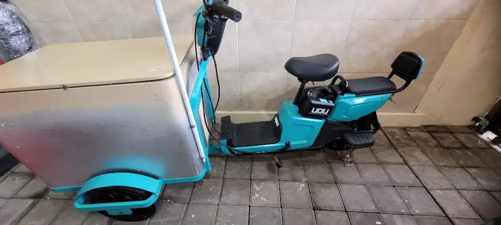 Sepeda listrik kopi keliling