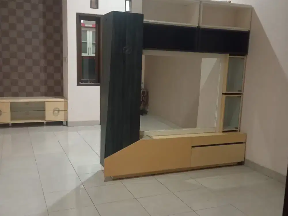 Rumah Siap Huni Nyaman di Cluster Persada Ciwastra