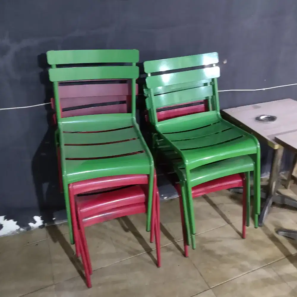 Meja Dan kursi full besi set dijual