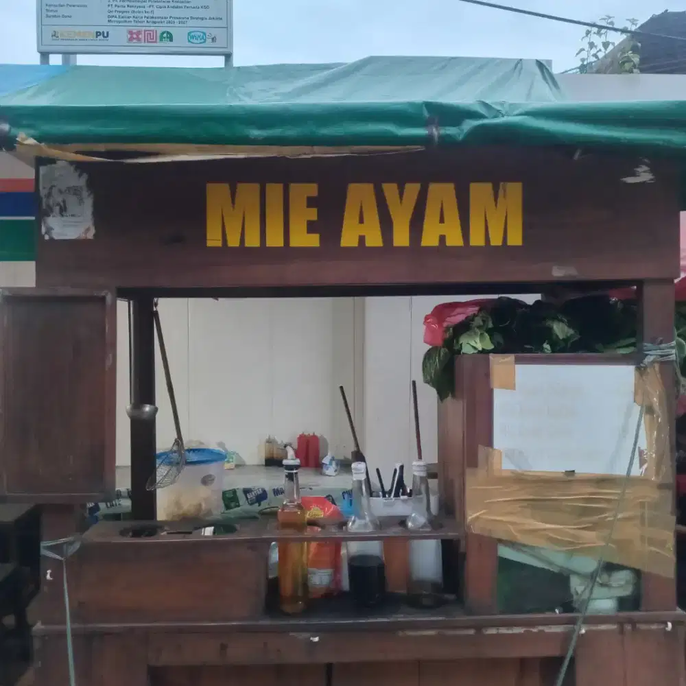 JASA PENJAGA MIE AYAM