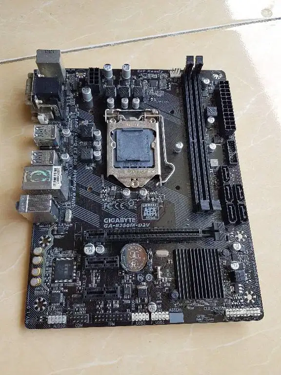 Motherboard Gigabyte B250M-D2V LGA 1151 gen 6 dan 7