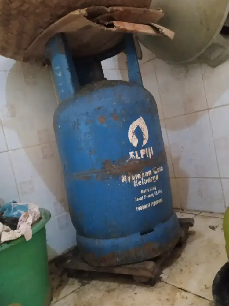 Tabung gas 12kg kondisi kosong