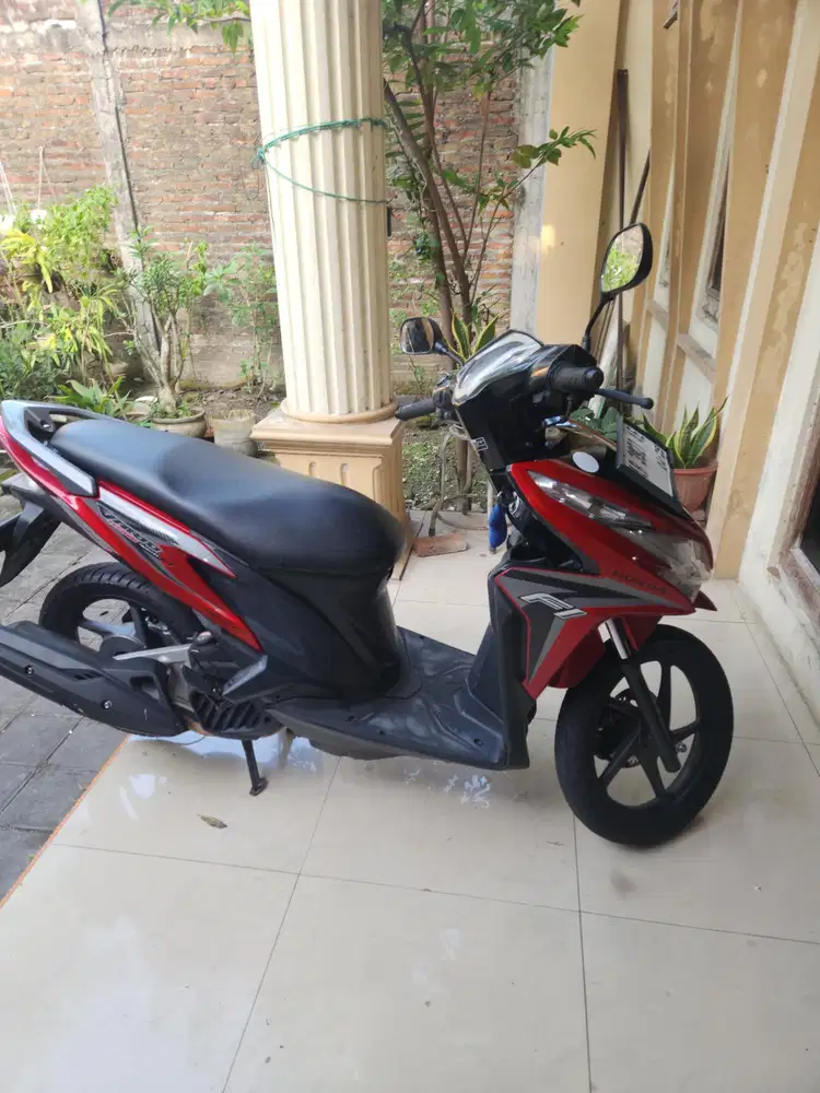 Vario 125 old merah 2014 keluaran terakhir gbm