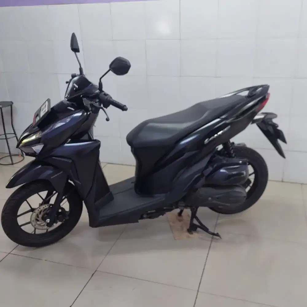 Honda vario 125 cbs iss 2020 dp 2.5jt
