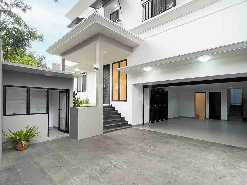 Rumah Cantik Siap Huni di Cilandak Jakarta Selatan.