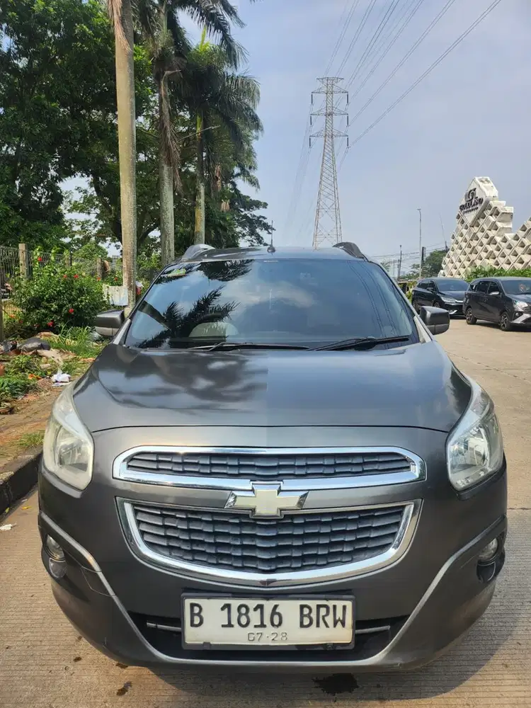 Chevrolet Spin 2013 Bensin