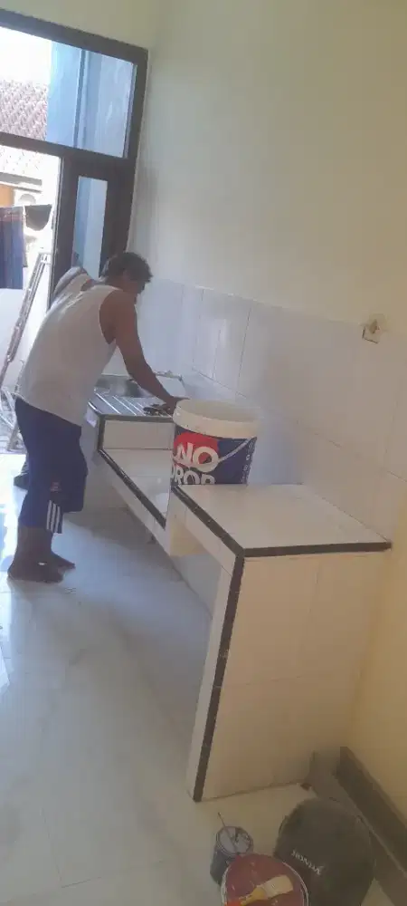 Tukang bangunan