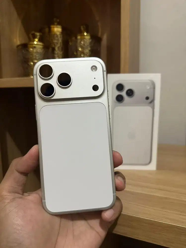 Iphone 17 promax 256gb silver ibox