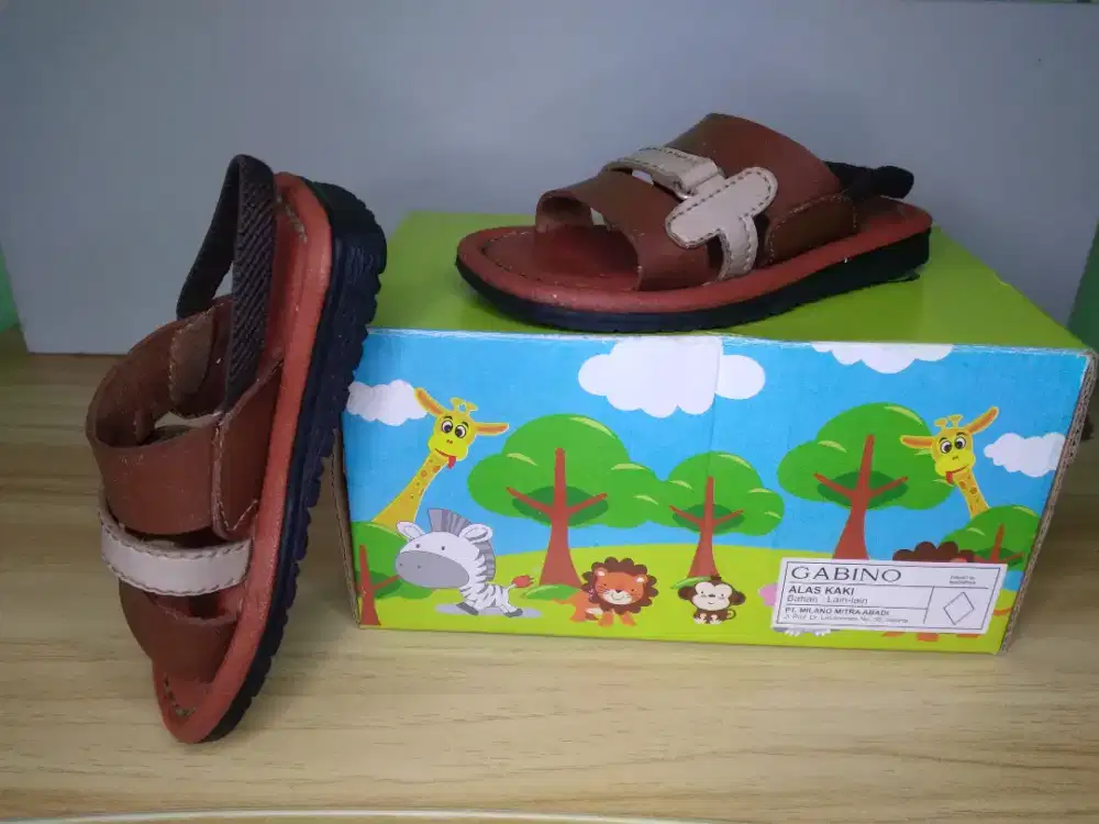 SANDAL ANAK GABINO. SIZE 21. BROWN