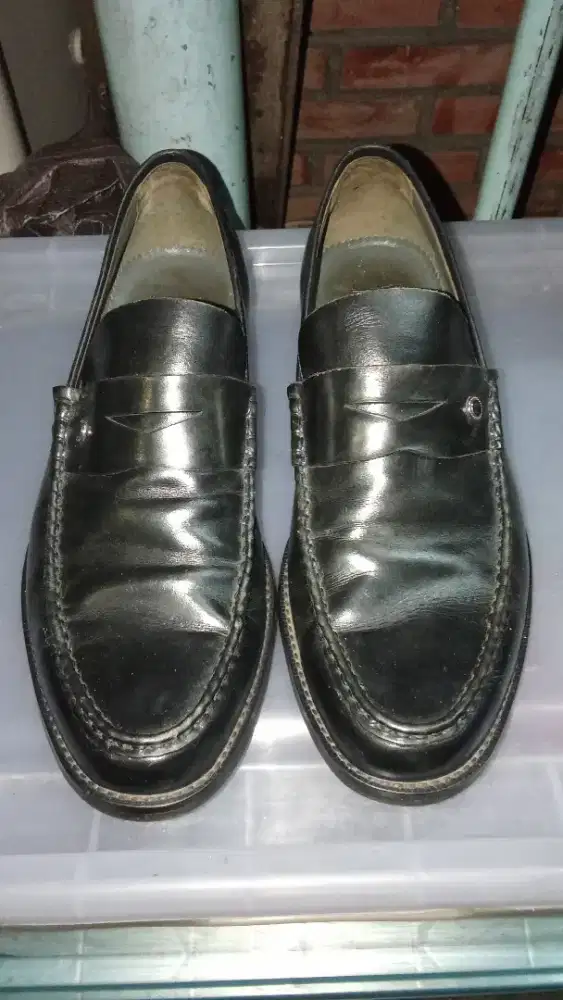 Sepatu Pierre Cardin