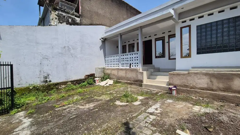 Dijual Rumah besar dekat SMA 24