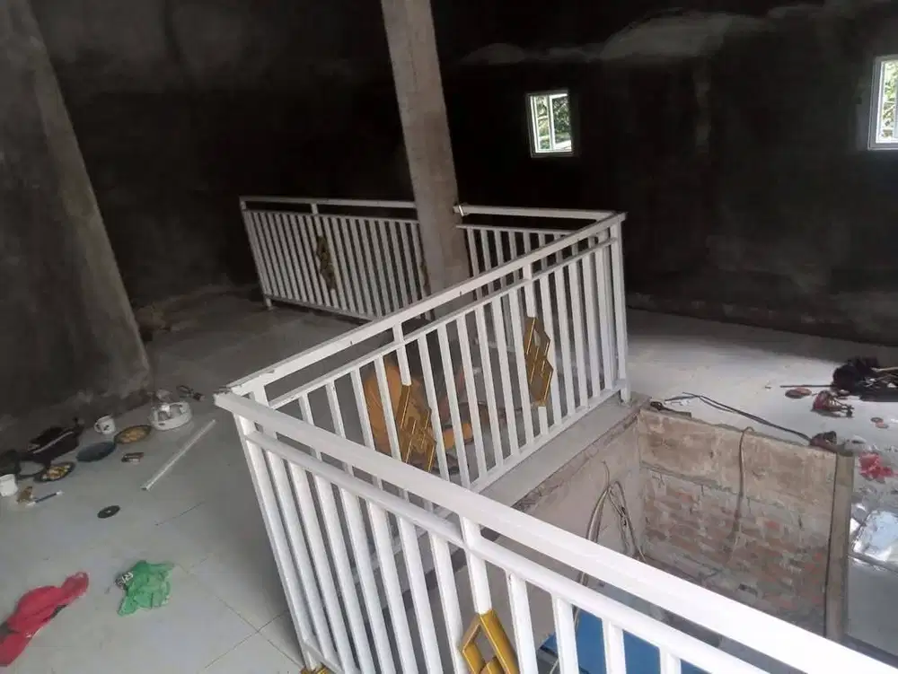 Rillingtangga dan balkon tempahan